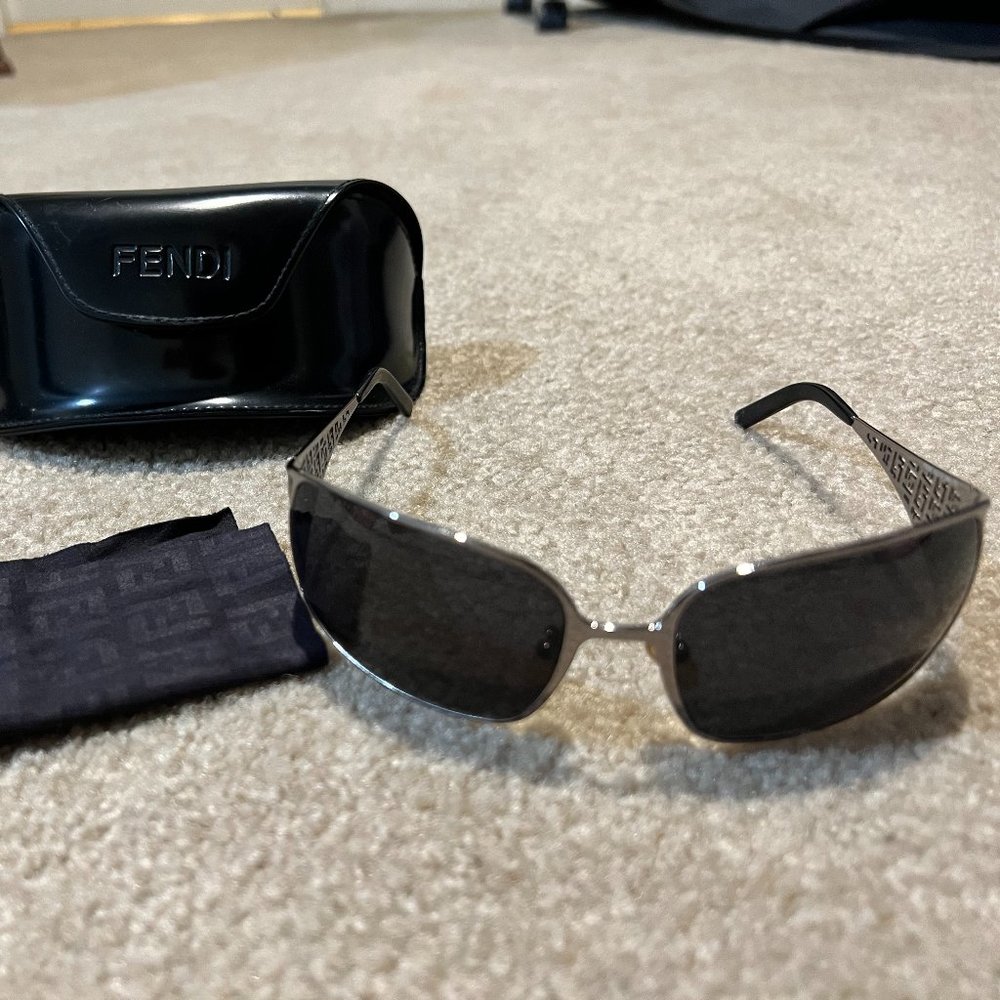 Fendi Sunglasses with Case and Dust Cloth